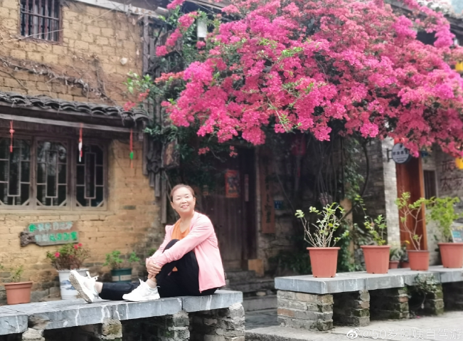 生如逆旅，一車以航：自駕游100多個城市 后半生為自己而活 58歲阿姨的逐夢之旅